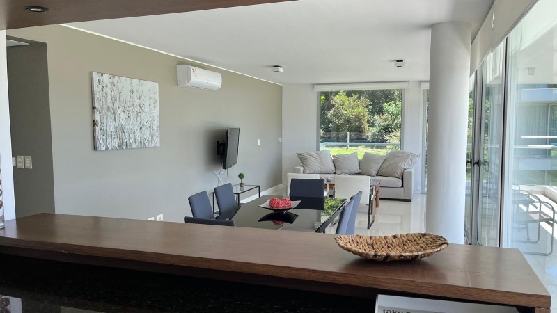 Departamento moderno en venta en Rincon del indio